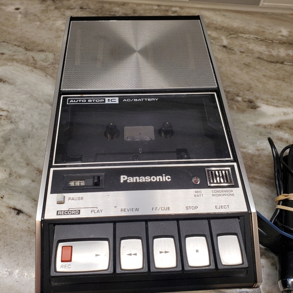 Vintage Panasonic RQ-413S Tape Recorder W/accessories - Picture 2 of 9